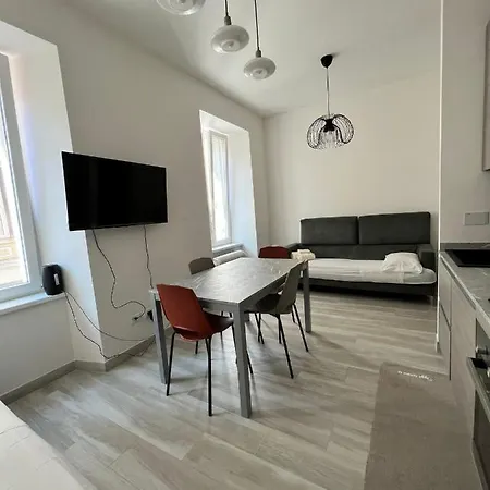 דירה Luxury + Garage *